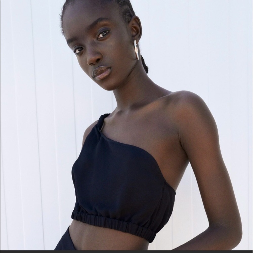 Zara asymmetric crop top